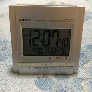 カシオ(CASIO)のCASIO電波目覚まし時計(置時計)