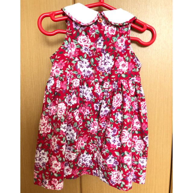 LAURA ASHLEY(ローラアシュレイ)の【BABY】ローラアシュレイの花柄ワンピース キッズ/ベビー/マタニティのベビー服(~85cm)(ワンピース)の商品写真