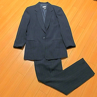 ダナキャランニューヨーク(DKNY)の【DKNY】冬物 パンツスーツ(スーツ)