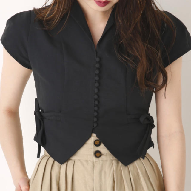 SLY(スライ)のSLY  今季 VINTAGE COLLAR PEPLUM TOPS レディースのトップス(カットソー(半袖/袖なし))の商品写真