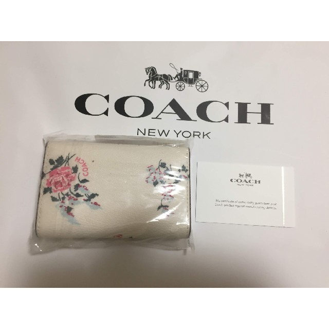 COACH コーチ 花柄キーケース わたれる COACH コーチ 花柄キーケース わたれる
