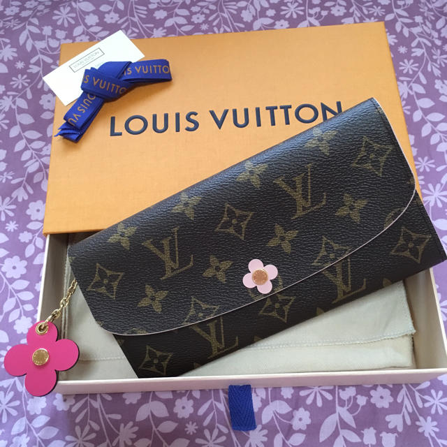 レア✨Aランク✨LOUIS VUITTON✨ヴェリー コンパクトウォレット