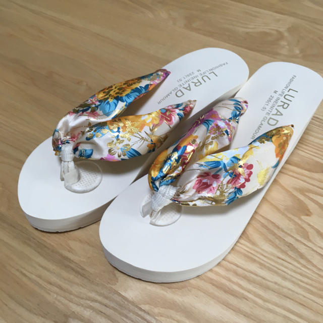 新品☆ビーチサンダル 厚底  レディースの靴/シューズ(ビーチサンダル)の商品写真