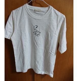 フェリシモ(FELISSIMO)のTシャツ(Tシャツ(半袖/袖なし))