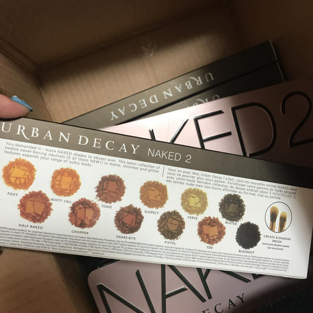 Urban Decay(アーバンディケイ)の訳あり NAKED2 パレット コスメ/美容のベースメイク/化粧品(アイシャドウ)の商品写真