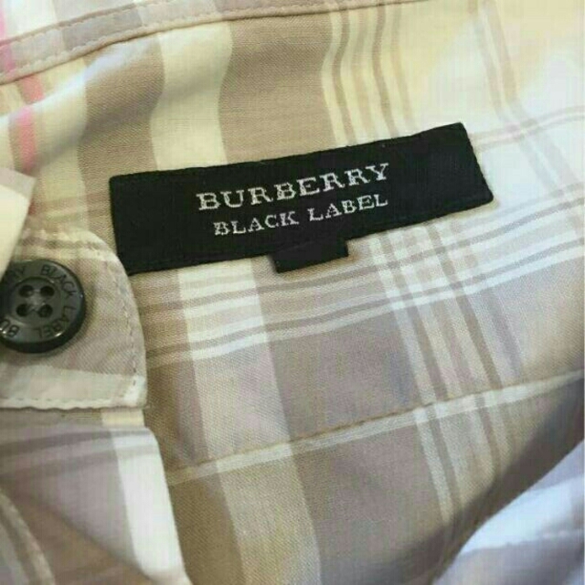 BURBERRY BLACK LABEL(バーバリーブラックレーベル)のusedバーバリーブラックレーベル七分丈シャツ2ホワイト×ベージュ メンズのトップス(シャツ)の商品写真