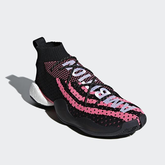 adidas(アディダス)の極少! 27.5 ADIDAS PHRRELL CRAZY BYW LVL PW メンズの靴/シューズ(スニーカー)の商品写真