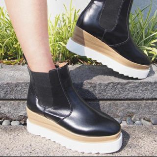 ザラ(ZARA)のamailショートブーツ👢(ブーツ)