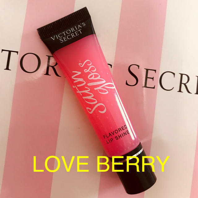 Victoria's Secret(ヴィクトリアズシークレット)のVICTORIA'S SECRET Satin gloss リップ グロス コスメ/美容のベースメイク/化粧品(リップグロス)の商品写真