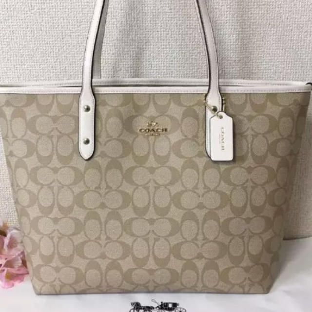 COACH(コーチ)のCOACHトートバッグ レディースのバッグ(トートバッグ)の商品写真