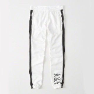 アバクロンビーアンドフィッチ(Abercrombie&Fitch)の★新品★アバクロンビー&フィッチ★スウェットパンツ (White/M)(カジュアルパンツ)