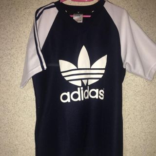 アディダス(adidas)のadidas トップス(Tシャツ/カットソー(半袖/袖なし))