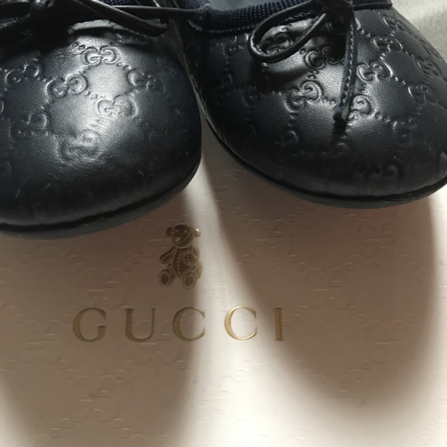 Gucci(グッチ)のtomo様専用GUCCI♡キッズ♡シューズ キッズ/ベビー/マタニティのキッズ靴/シューズ(15cm~)(フォーマルシューズ)の商品写真