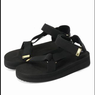 ドゥーズィエムクラス(DEUXIEME CLASSE)のSUICOKE SUEDE SANDAL ブラック スイコック(サンダル)