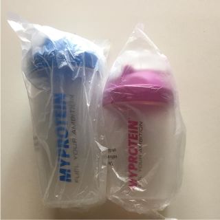 マイプロテイン(MYPROTEIN)のマイプロテイン シェイカー 2個セット 600ml&400ml 新品送料無料(トレーニング用品)