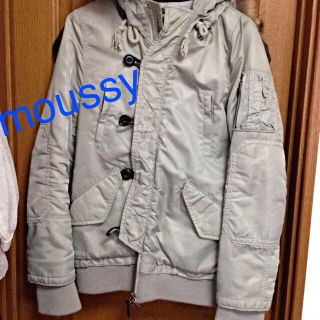 マウジー(moussy)のマウジー コート 美品(ブルゾン)