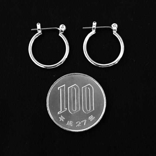 シルバーフープピアス 両耳ペア メンズのアクセサリー(ピアス(両耳用))の商品写真