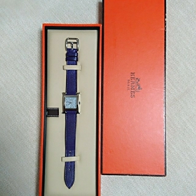 Hermes(エルメス)のエルメス　Hウォッチ　シルバー レディースのファッション小物(腕時計)の商品写真