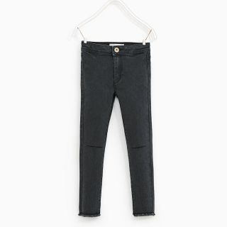 ザラ(ZARA)の新品！ZARA ジェギンス(スキニーパンツ)