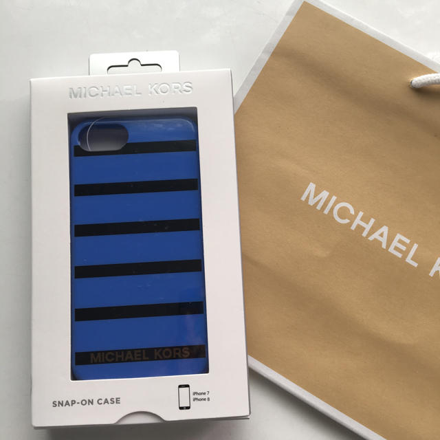 Michael Kors(マイケルコース)の「専用です」【新品】マイケルコース iPhone7.8 ケース カバー スマホ/家電/カメラのスマホアクセサリー(iPhoneケース)の商品写真