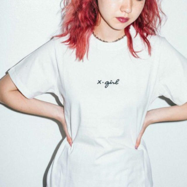 X-girl(エックスガール)のXgirl ロゴTシャツ レディースのトップス(Tシャツ(半袖/袖なし))の商品写真