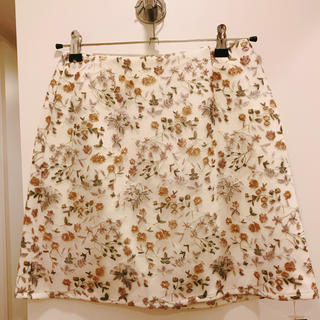リリーブラウン(Lily Brown)の花柄♡スカート(ミニスカート)