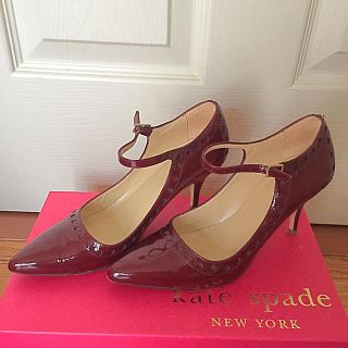 ケイトスペードニューヨーク(kate spade new york)の秋にオシャレKate spade☆ケイトスペードレッドパテントパンプス51/2(ハイヒール/パンプス)