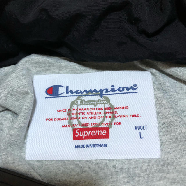 Supreme(シュプリーム)のSupreme x Champion Track Jacketトラックジャケット メンズのジャケット/アウター(ナイロンジャケット)の商品写真
