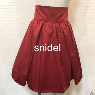 スナイデル(SNIDEL)のsnidel✨ハイウエスト❤️膝丈 タックスカート(ひざ丈スカート)