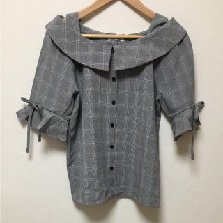 バイバイ(ByeBye)の【土曜の夜まで！】新品 byebye オフショルチェックブラウス(シャツ/ブラウス(半袖/袖なし))