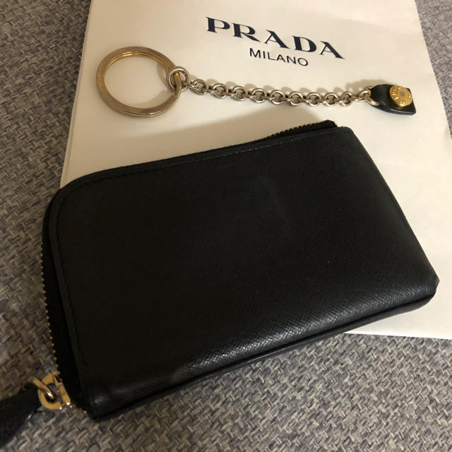 PRADA キーケース サフィアーノ ジッパータイプ スマートキー・カード収納可 3