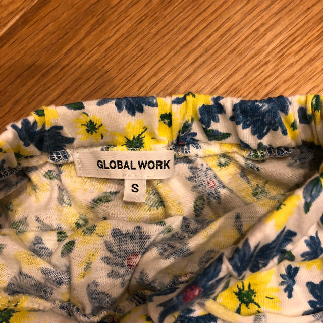 GLOBAL WORK(グローバルワーク)のグローバルワーク 花柄 ショートパンツ s キッズ/ベビー/マタニティのキッズ服女の子用(90cm~)(パンツ/スパッツ)の商品写真