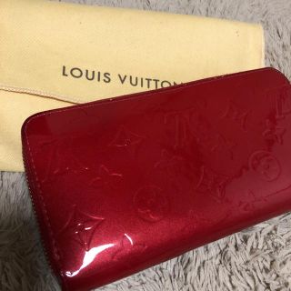 ルイヴィトン(LOUIS VUITTON)のルイヴィトン ジッピーウォレット (財布)