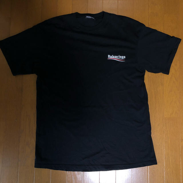 Tシャツ/カットソー(半袖/袖なし)balenciaga Tシャツ