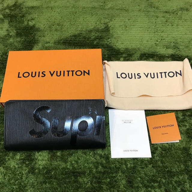 人気商品!! 6月30日購入 supreme LOUIS VUITTON 長財布 黒