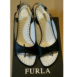 フルラ(Furla)のフルラ　FURLA 　黒皮革サンダル(サンダル)