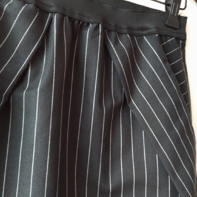 URBAN RESEARCH(アーバンリサーチ)のURBAN RESEARCH♡ストライプスカート レディースのスカート(ひざ丈スカート)の商品写真
