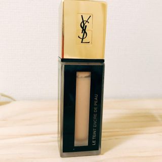 イヴサンローランボーテ(Yves Saint Laurent Beaute)のタンアンクルドポー (ファンデーション)