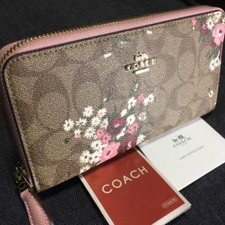 コーチ(COACH)の春夏新作❣️コーチ 長財布29931 フローラルシグネチャー ラウンドファスナー(財布)