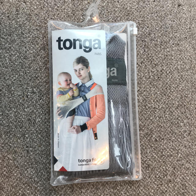 tonga(トンガ)のtonga グレー Sサイズ キッズ/ベビー/マタニティの外出/移動用品(スリング)の商品写真