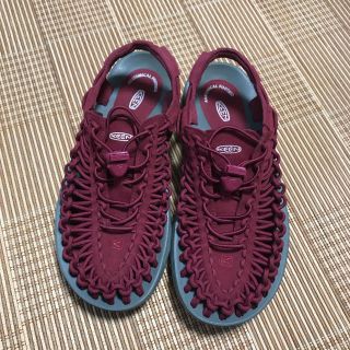 キーン(KEEN)のKEEN キーン UNEEK 25cm(サンダル)