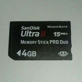 サンディスク(SanDisk)の4GB メモリースティックMemoryStick PRO Duo sandisk(PC周辺機器)