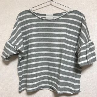 カスタネ(Kastane)のお値下げ！美品です！KASTANE カスタネ 袖フリル ボーダーTシャツ(カットソー(半袖/袖なし))