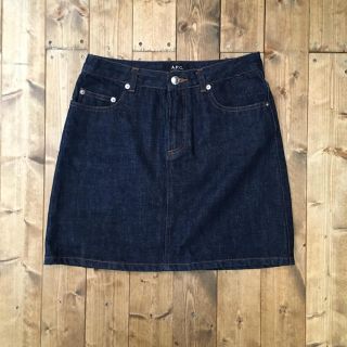 アーペーセー(A.P.C)のA.P.C デニムスカート(ひざ丈スカート)