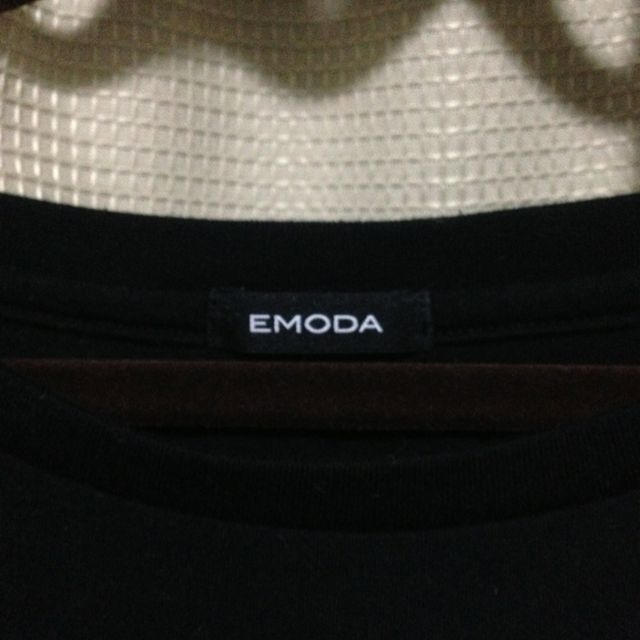 EMODA(エモダ)のEMODATシャツ❤ レディースのトップス(Tシャツ(半袖/袖なし))の商品写真