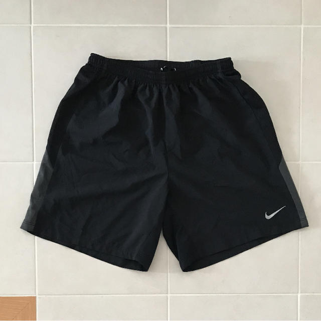 NIKE(ナイキ)のNike トレーニングパンツ ハーフパンツ ジャージ スポーツ/アウトドアのトレーニング/エクササイズ(トレーニング用品)の商品写真