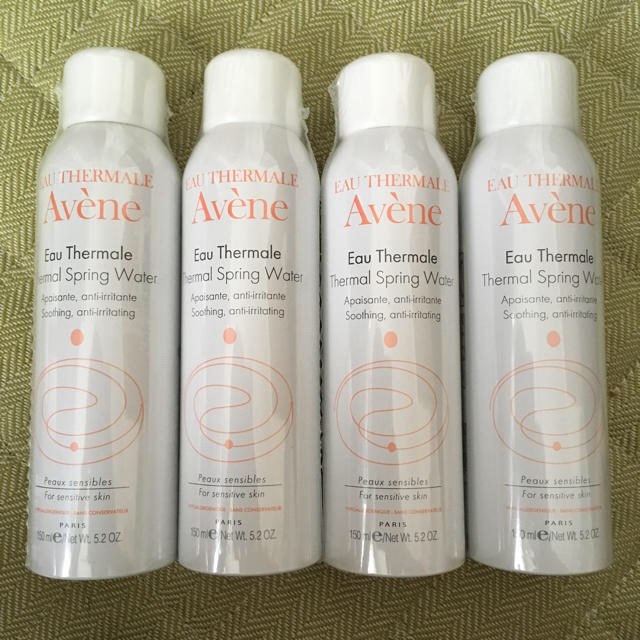 Avene(アベンヌ)のアベンヌウォーター 新品150ml4本＋1割使用一本 コスメ/美容のスキンケア/基礎化粧品(化粧水/ローション)の商品写真