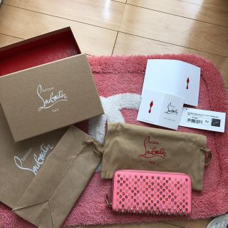 クリスチャンルブタン(Christian Louboutin)のあっちまま様専用です‼️クリスチャン ルブタン  2017限定品 美品❤️(財布)