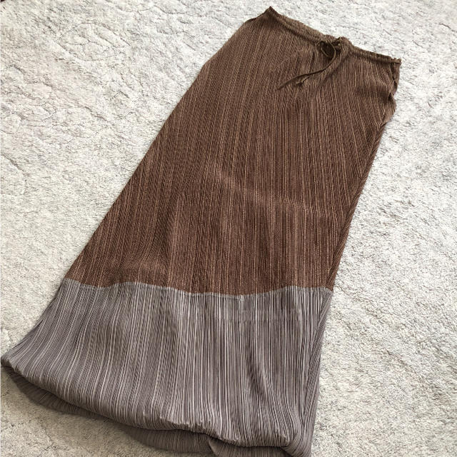 PLEATS PLEASE ISSEY MIYAKE(プリーツプリーズイッセイミヤケ)の美品イッセイミヤケプリーツプリーズワンピース☆お値下げ レディースのワンピース(ひざ丈ワンピース)の商品写真