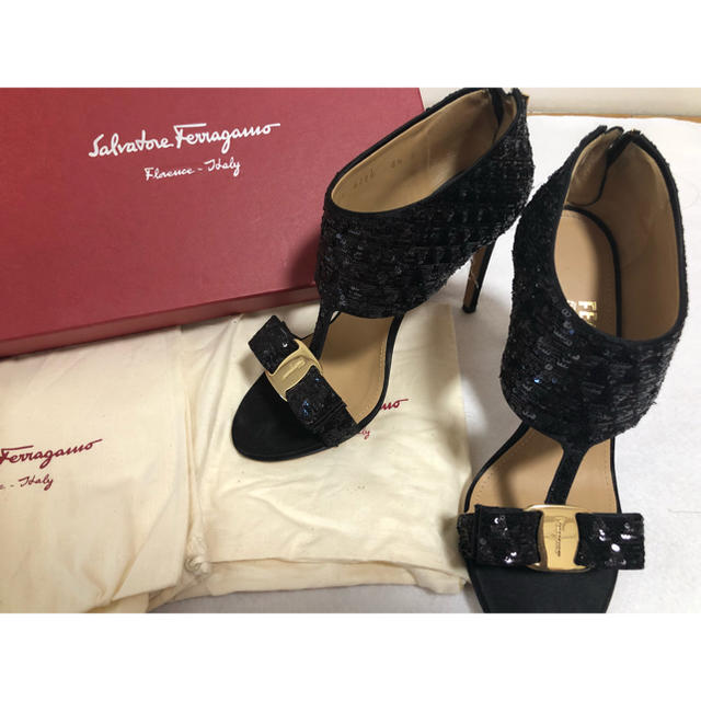 フェラガモ Ferragamo サンダル